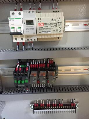 室內碳鋼電箱